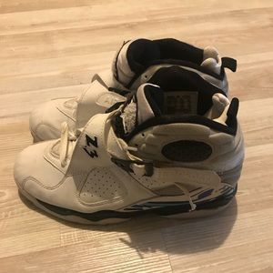 06’ Air Jordan Retro ‘Bugs Bunny’ Shoes Size 7